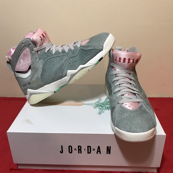 “SUPERSTAR” AIR JORDAN 7 RETRO SE
